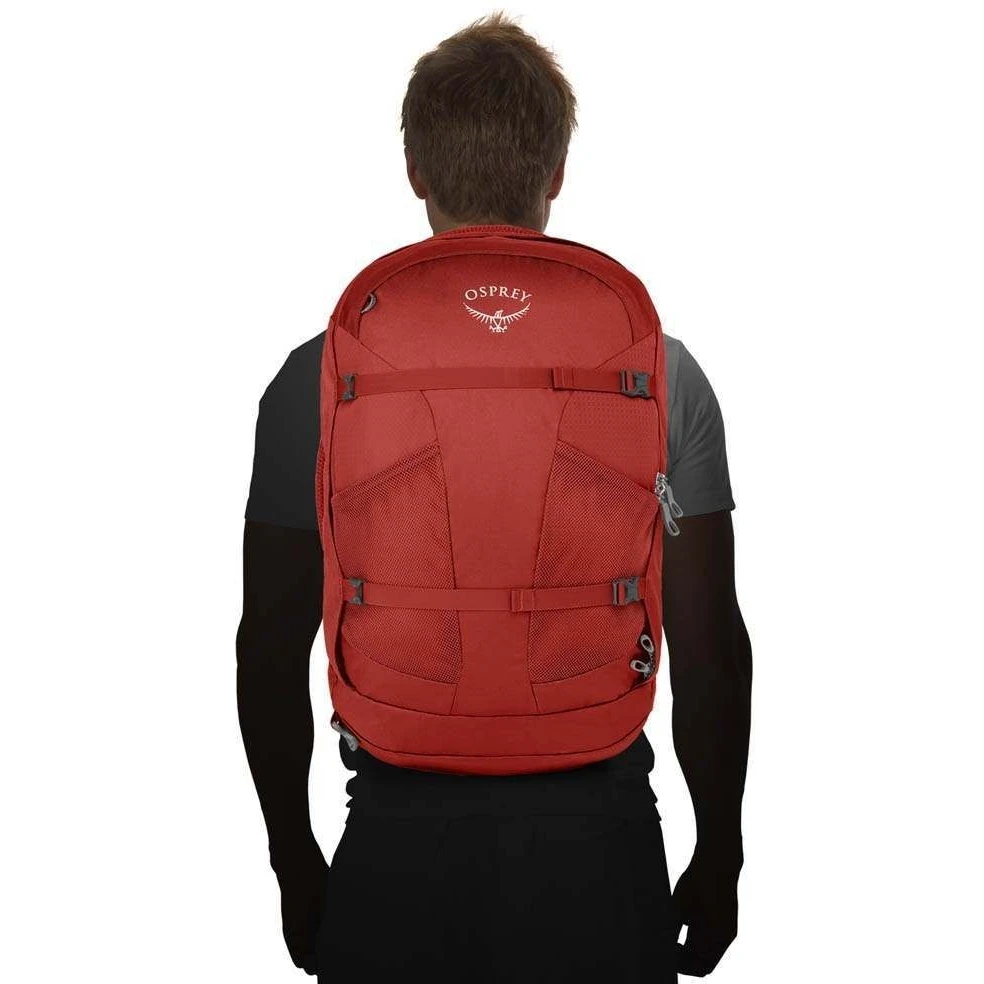 Osprey Farpoint 40 Backpack - Muted Space Blue - Image 7