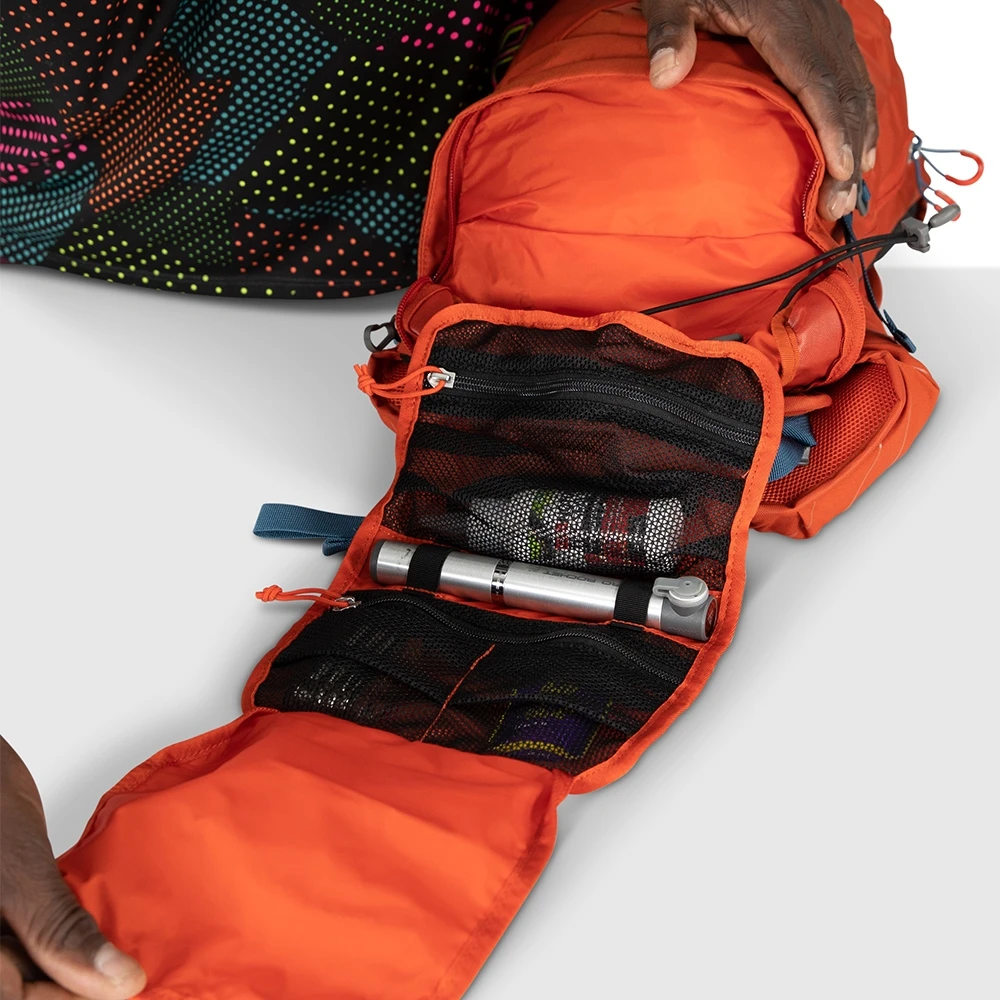 Osprey Raptor 14 Backpack + Hydration Pack - Black - Image 6