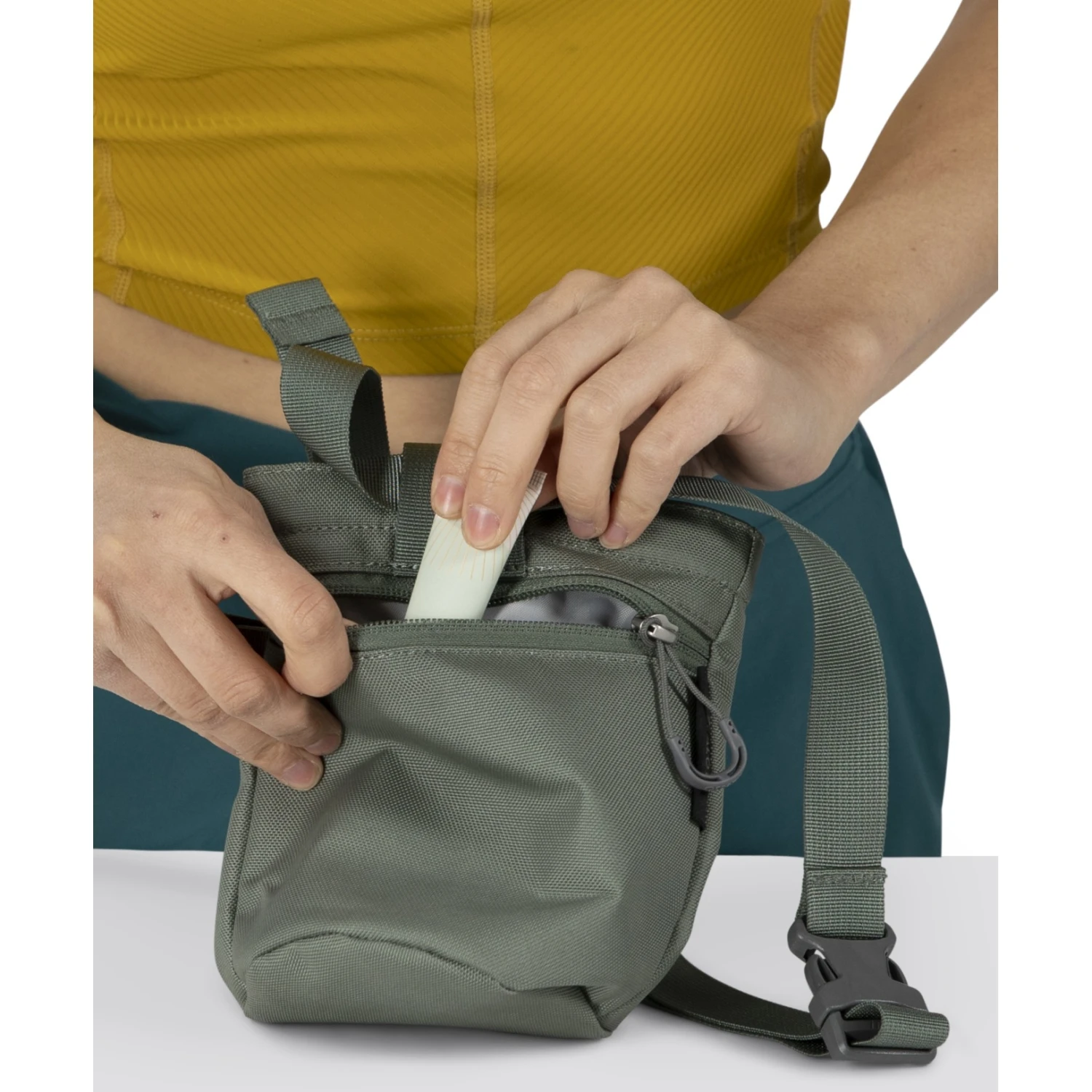Osprey Zealot Chalk Bag - Rocky Brook Green - Image 5