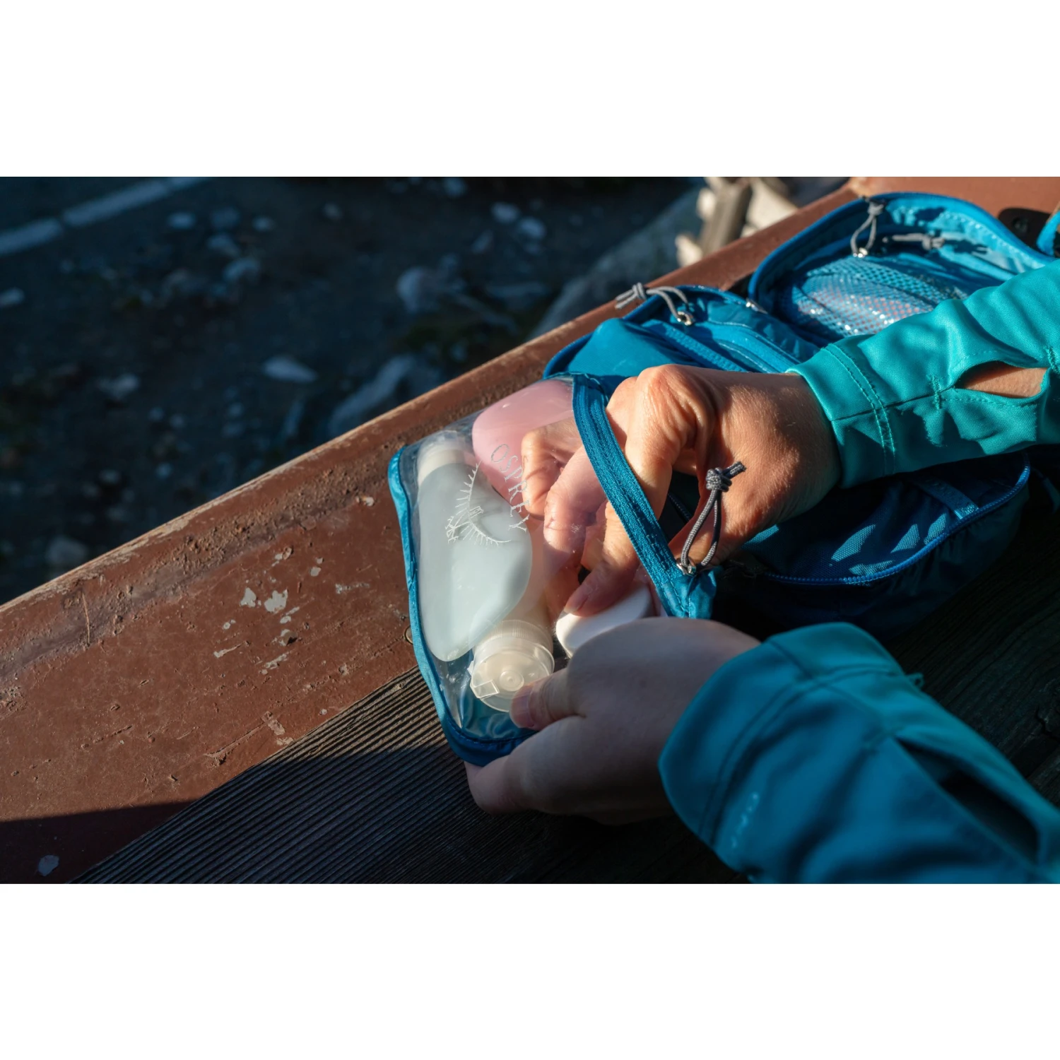 Osprey Ultralight Zip Organizer - Washbag - Black - Image 5